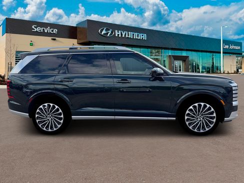 New 2026 Hyundai Palisade Calligraphy AWD/4WD image 9
