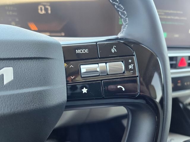 New 2026 Kia Sorento S w/ S Panoramic Sunroof Package FWD image 17