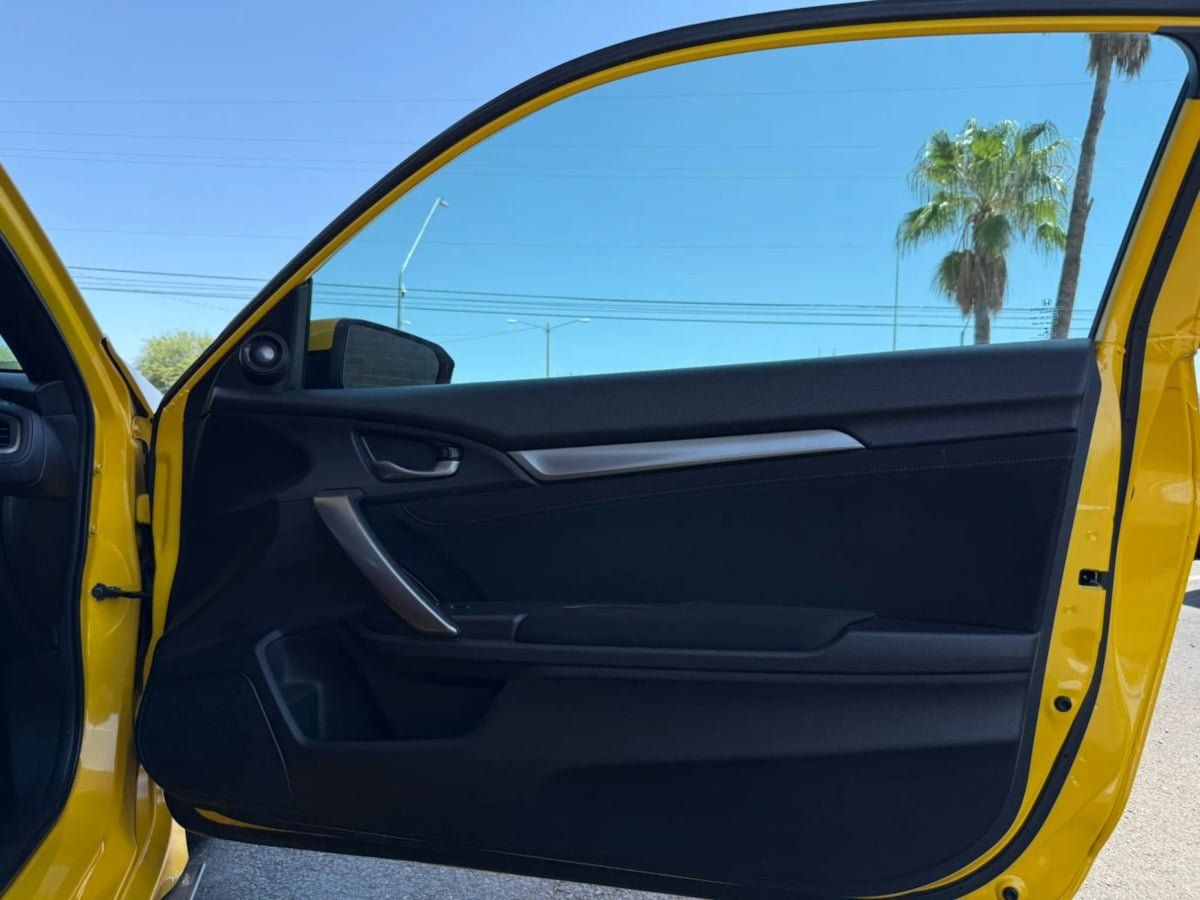 Used 2020 Honda Civic Si image 32