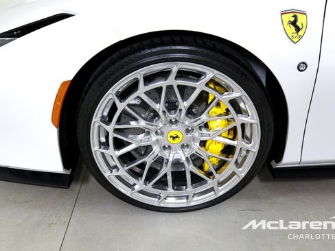 Used 2023 Ferrari F8 Tributo RWD image 28