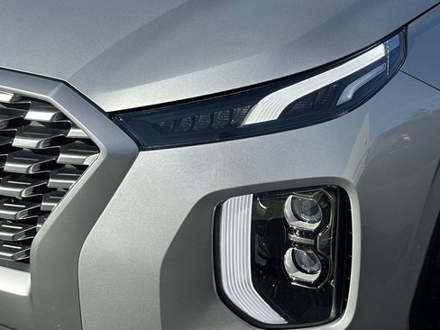 Used 2021 Hyundai Palisade SE image 11