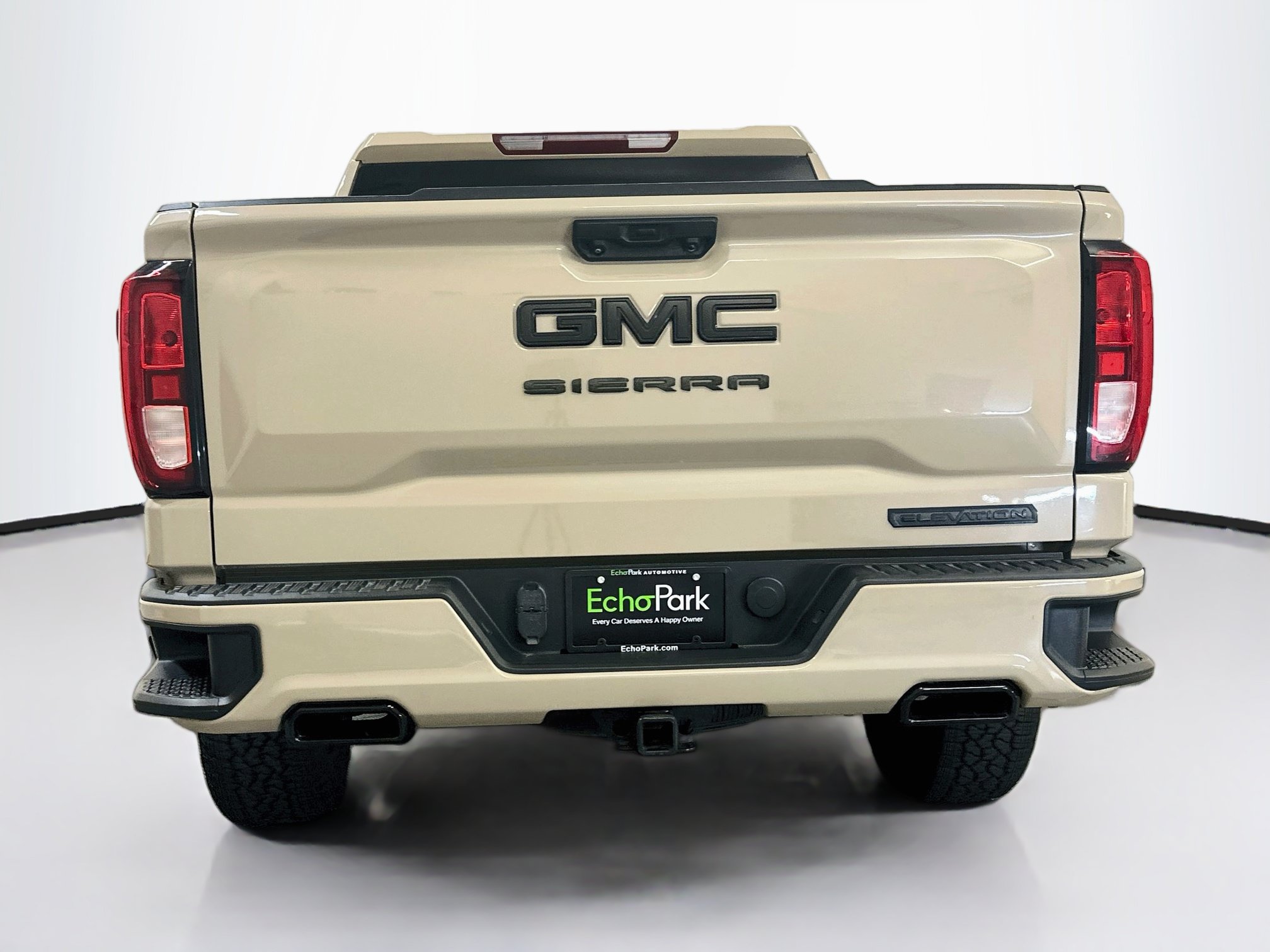 Used 2022 GMC Sierra 1500 Elevation w/ X31 Off-Road Package AWD/4WD image 7