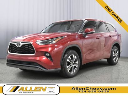 Used 2022 Toyota Highlander XLE