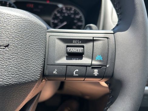 New 2026 Nissan Rogue SV FWD image 27