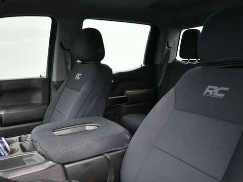 Used 2022 Chevrolet Silverado 1500 Custom Trail Boss w/ Midnight Edition AWD/4WD image 10