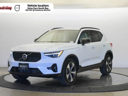 Used 2026 Volvo XC40 B5 Plus w/ Protection Package Premier