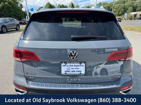 Certified 2023 Volkswagen Taos SE w/ Panoramic Sunroof Package AWD/4WD image 6