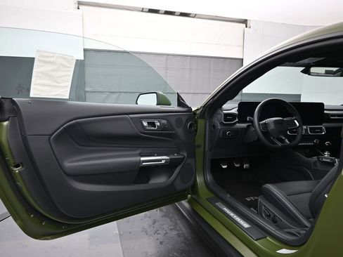 New 2025 Ford Mustang GT Premium w/ GT Performance Package image 8