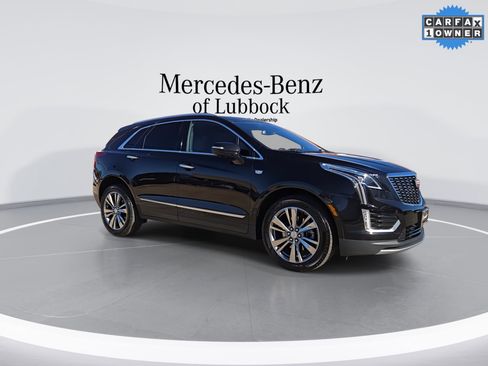 Used 2025 Cadillac XT5 Premium Luxury image 2