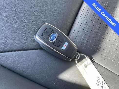 Used 2023 Subaru Crosstrek 2.5i Limited w/ Moonroof Package image 32