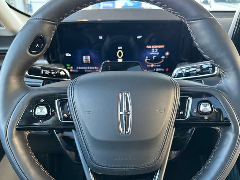 New 2026 Lincoln Aviator Reserve AWD/4WD image 24