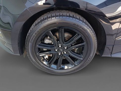 Used 2023 Ford Edge ST-Line AWD/4WD image 11