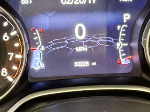 Used 2019 Jeep Compass Altitude image 8