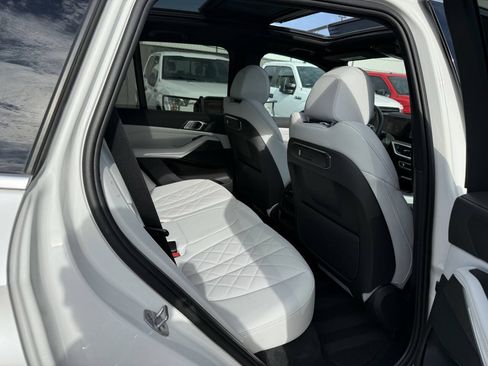 Used 2025 BMW X5 sDrive40i w/ Parking Assistance Package RWD image 15