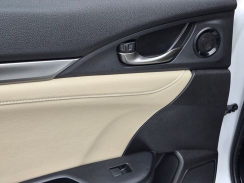 Used 2020 Honda Civic EX-L image 28