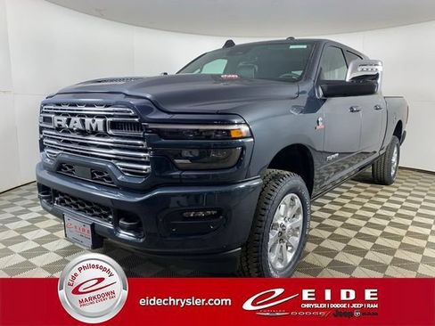 New 2026 RAM 2500 Laramie AWD/4WD image 5