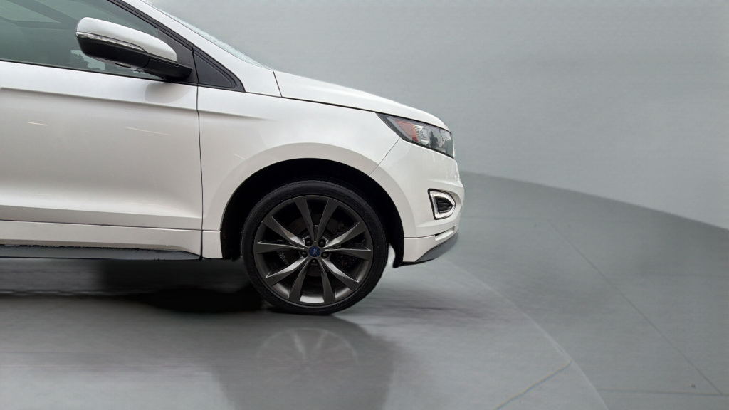 Used 2017 Ford Edge Sport w/ Canadian Touring Package AWD/4WD image 32