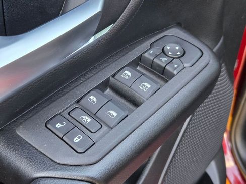 Used 2025 RAM 1500 Lone Star image 25