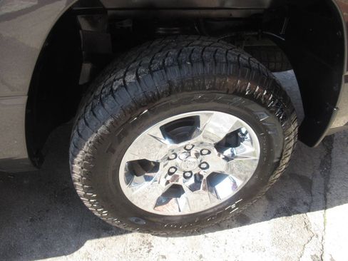 Used 2020 RAM 1500 Big Horn AWD/4WD image 15