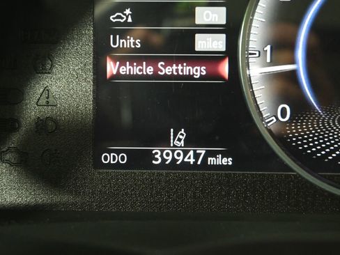 Used 2023 Lexus ES 350 w/ Premium Package FWD image 26