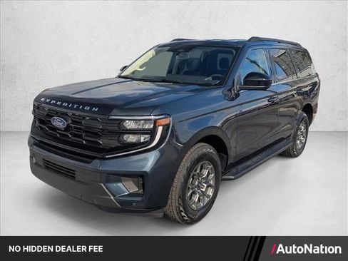 New 2025 Ford Expedition Active RWD image 1