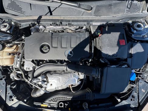 Used 2019 Mercedes-Benz A 220 4MATIC image 21