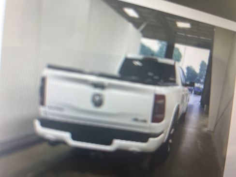 Used 2020 RAM 1500 Limited AWD/4WD image 13