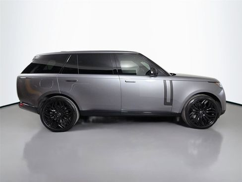 Certified 2024 Land Rover Range Rover Long Wheelbase SE AWD/4WD image 4