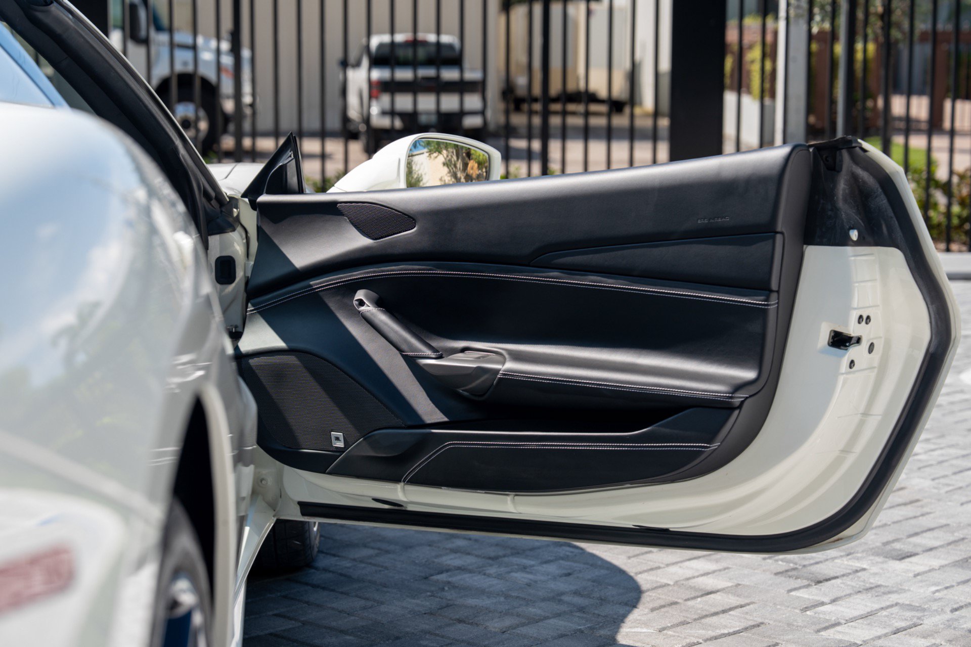 Used 2019 Ferrari 488 Spider RWD image 47
