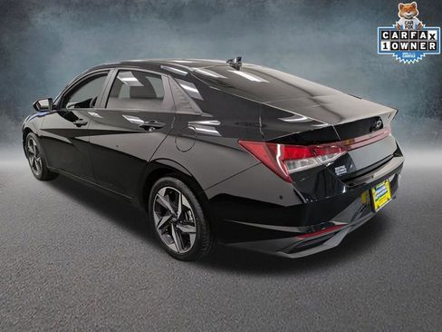 Used 2023 Hyundai Elantra SEL w/ Convenience Package image 6