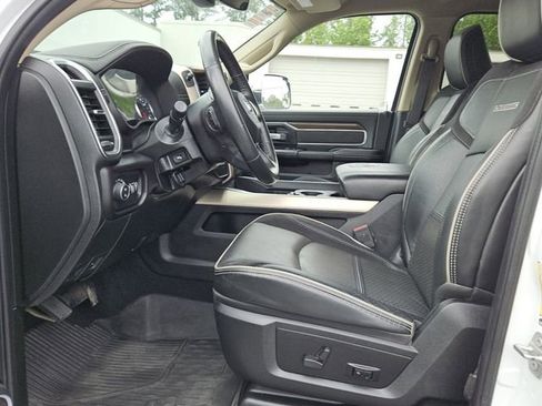 Used 2022 RAM 2500 Laramie AWD/4WD image 10