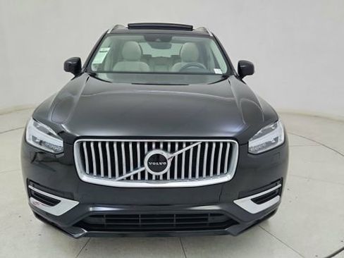 Used 2021 Volvo XC90 T6 Inscription w/ Climate Package image 2