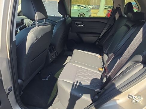 New 2026 Nissan Rogue Platinum image 13