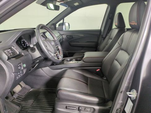 Certified 2025 Honda Ridgeline TrailSport image 13