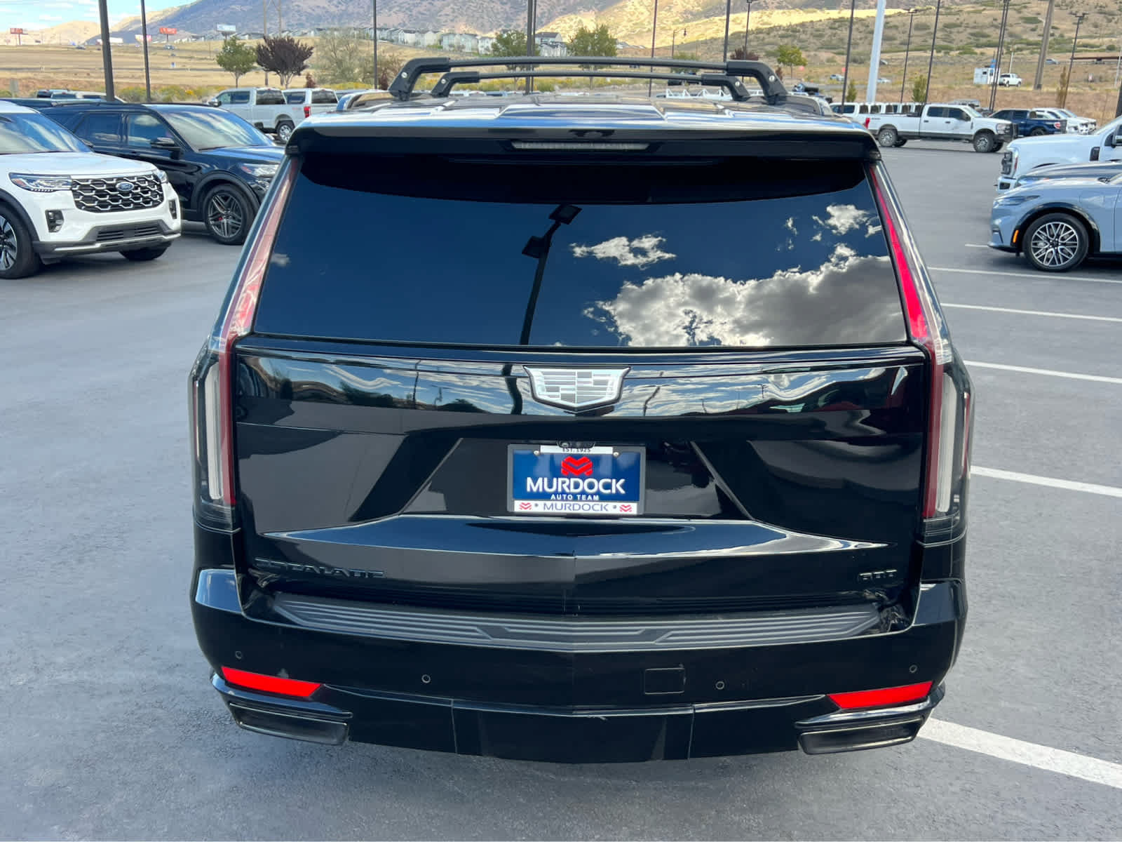 Used 2021 Cadillac Escalade ESV Sport w/ Driver Assist Tech Package AWD/4WD image 9