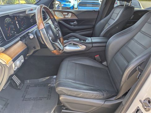 Used 2021 Mercedes-Benz GLS 580 4MATIC image 11