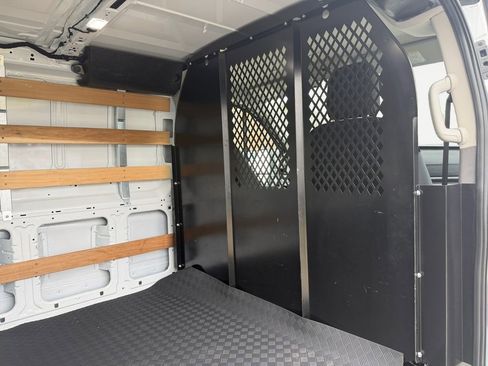 Used 2024 Ford Transit 250 Base w/ Exterior Upgrade Package image 23