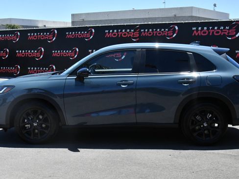 Used 2025 Honda HR-V Sport image 4