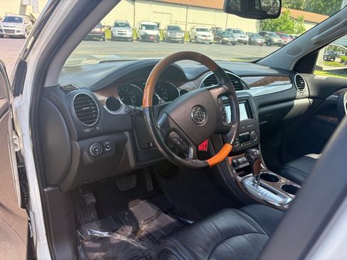 Used 2011 Buick Enclave CXL AWD/4WD image 14
