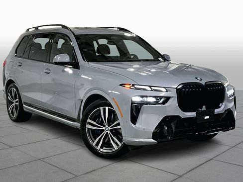 Used 2026 BMW X7 xDrive40i image 3