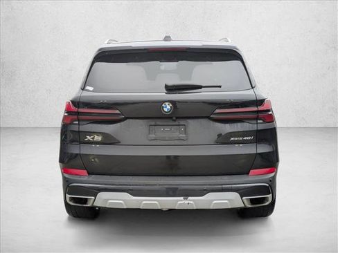 Used 2024 BMW X5 xDrive40i w/ Premium Package image 6