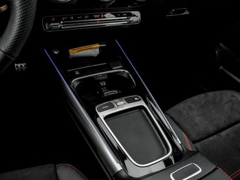 Used 2026 Mercedes-Benz GLA 35 AMG 4MATIC image 17
