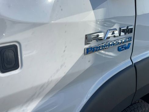 New 2024 RAM ProMaster 3500 w/ Delivery Van Package image 36