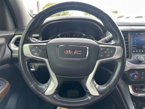 Used 2020 GMC Acadia SLE image 12