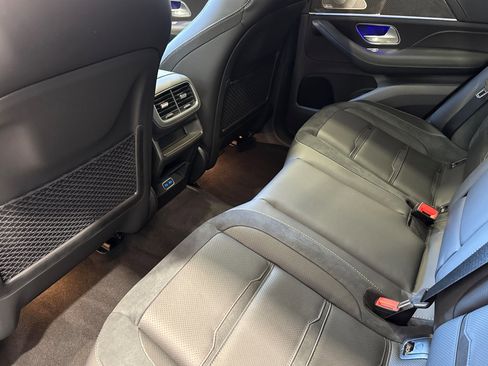 New 2026 Mercedes-Benz GLE 53 AMG 4MATIC Coupe image 12