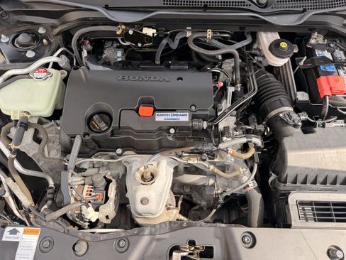 Used 2018 Honda Civic EX image 29