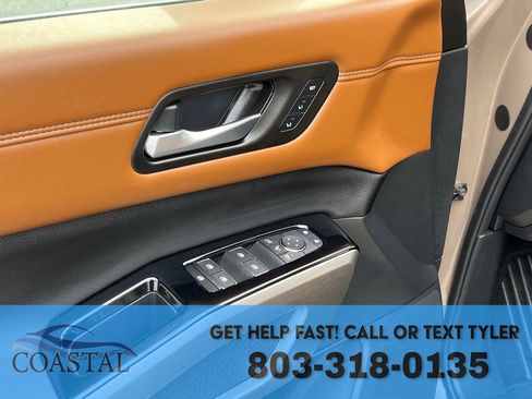 Used 2024 Nissan Pathfinder Platinum w/ Cargo Package image 7