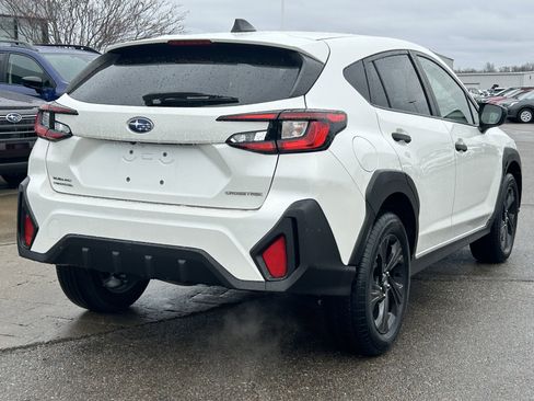Certified 2024 Subaru Crosstrek 2.0i image 7