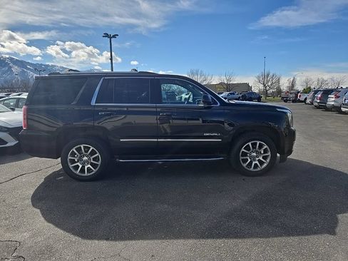 Used 2020 GMC Yukon Denali AWD/4WD image 4