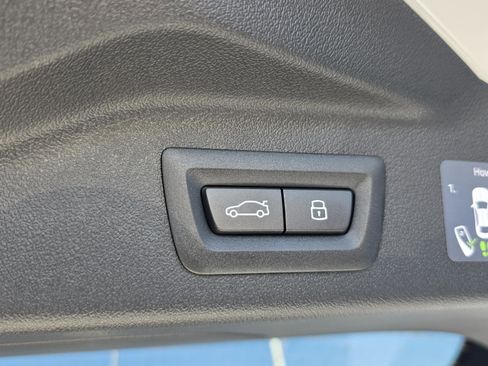 New 2026 BMW ALPINA XB7 AWD/4WD image 37